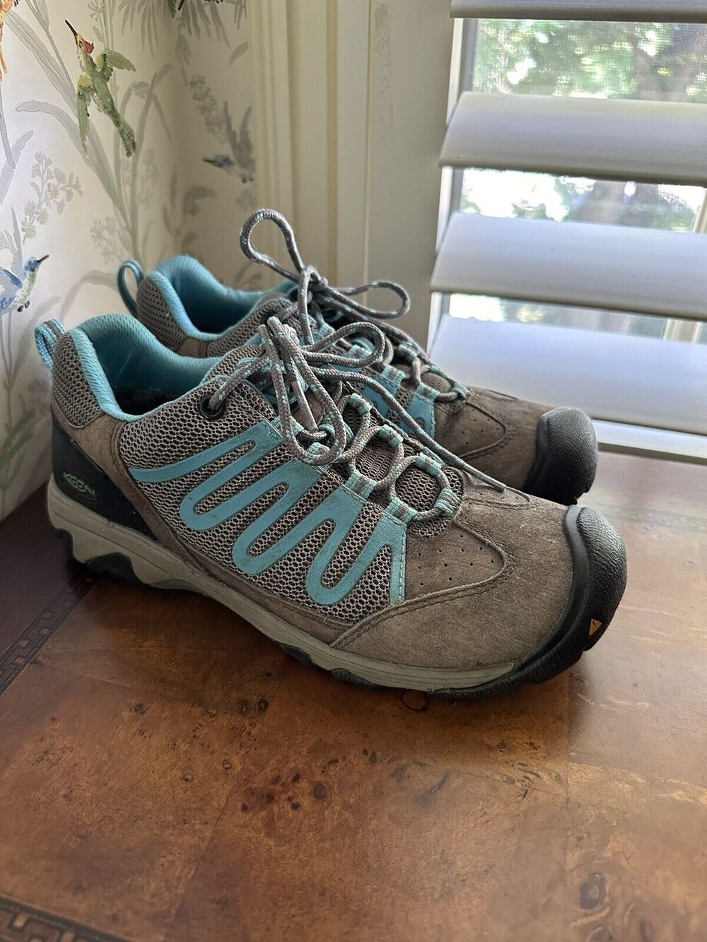 KEEN Women's Hiking Shoes Gray Blue Size 7.5M